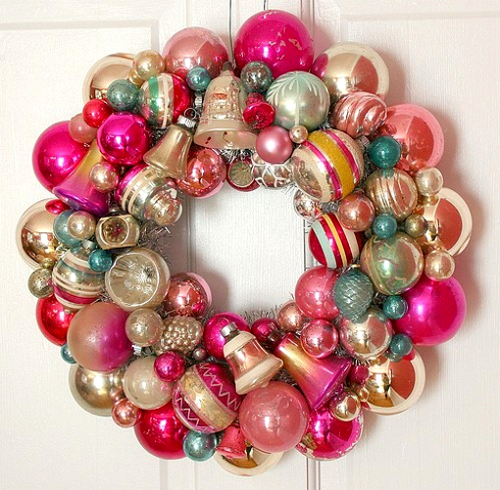 Coroa de sinos e bolas