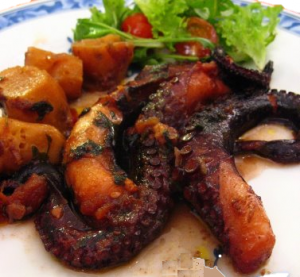 Prato de polvo assado