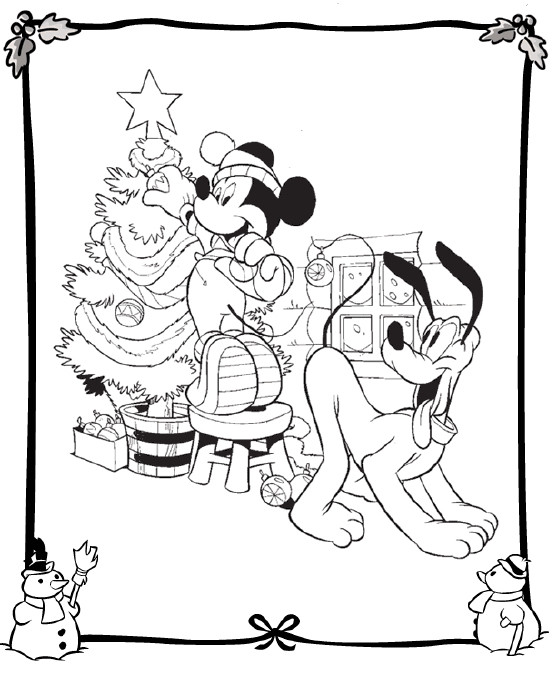 Mickey e Pluto a fazer os enfeites